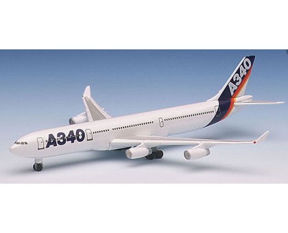 504515 Airbus A340